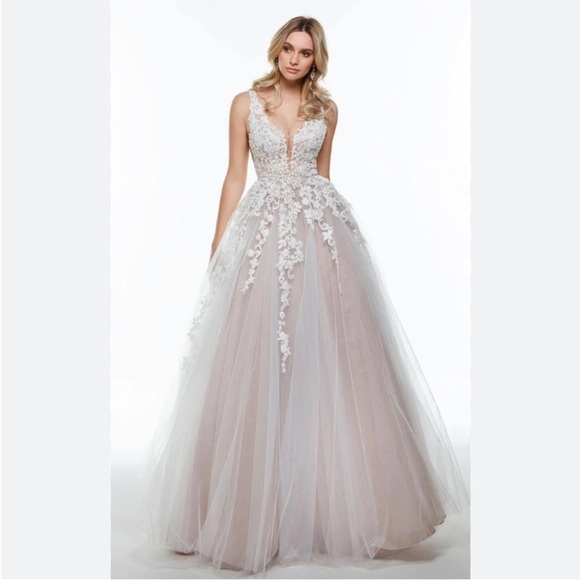 NEW ALYCE PARIS SZ 14 WHITE ILLUSION SLEEVELESS BEADED TULLE FORMAL BALLGOWN - Picture 16 of 16